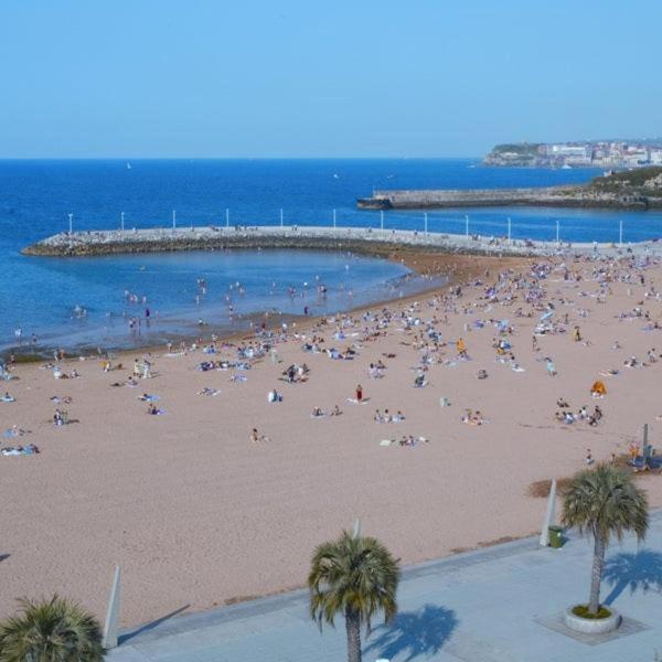 Apartamento Arbeyal Playa Хіхон Екстер'єр фото